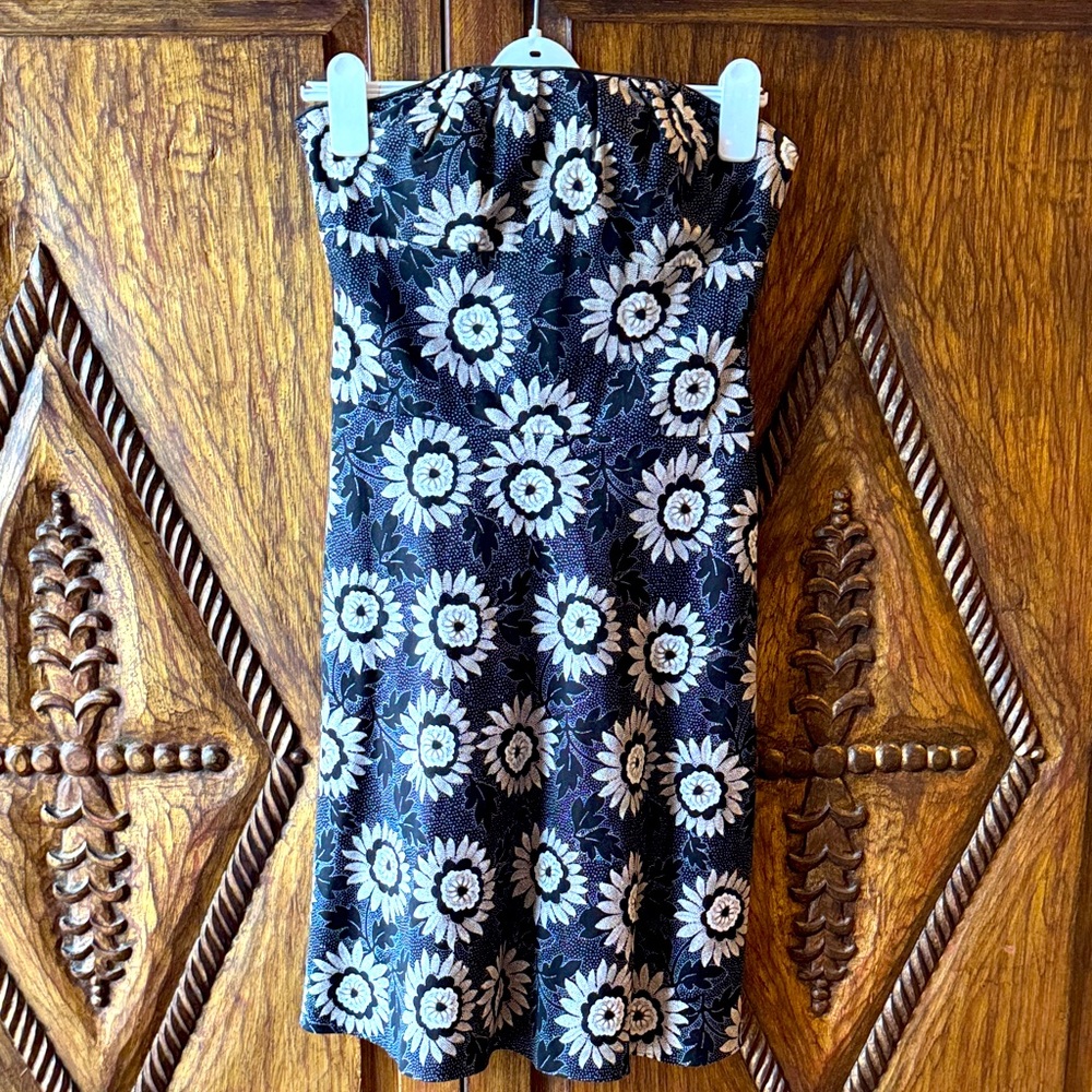 White House Black Market Strapless Dress. Never worn.